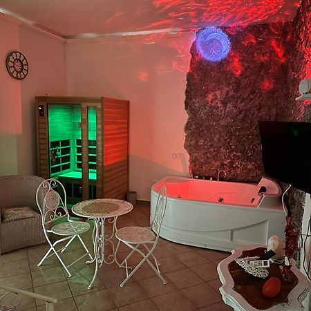 Apartamento de 85 m2 com 3 quarto Caserta Exterior foto