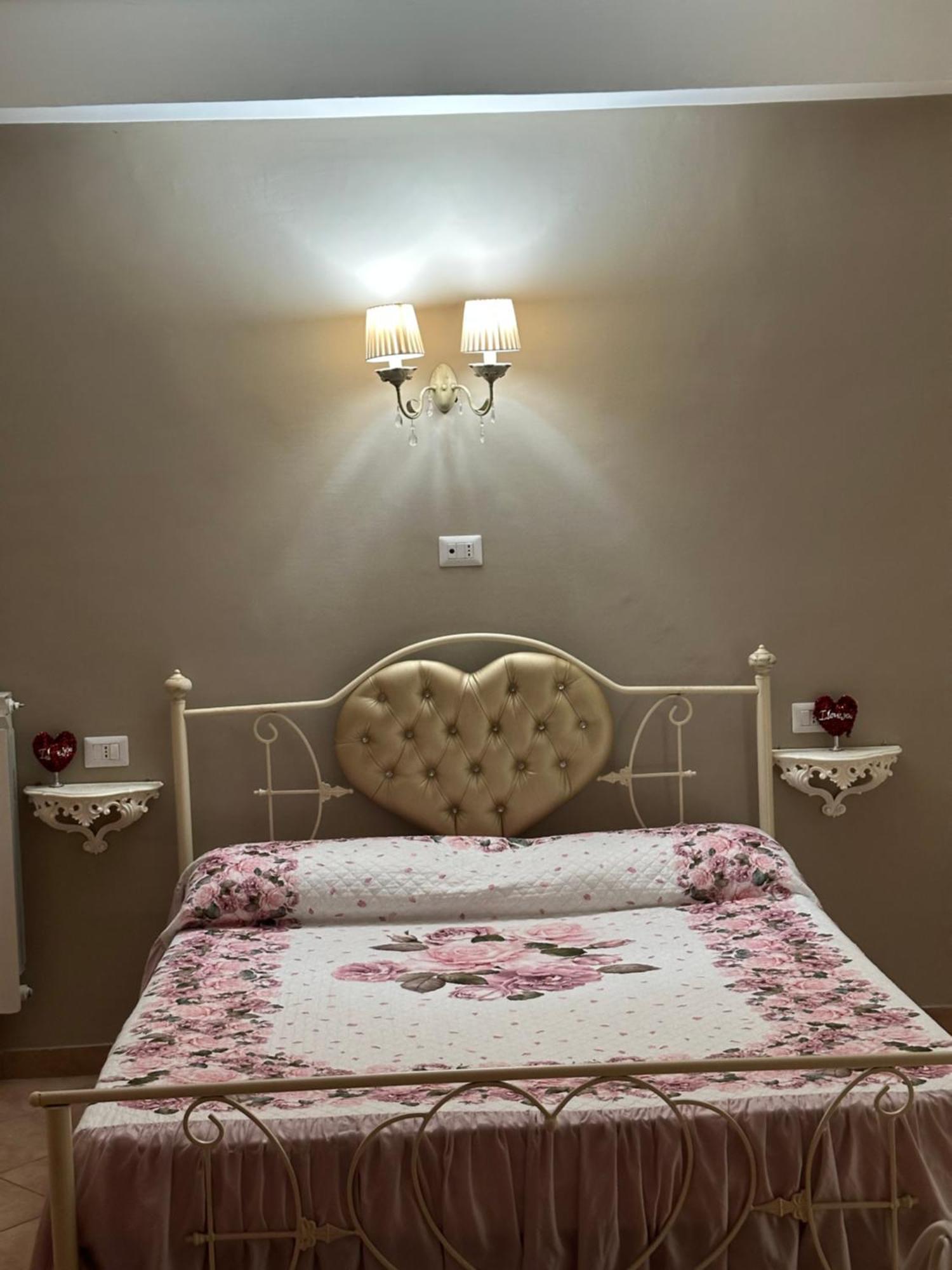 Apartamento de 85 m2 com 3 quarto Caserta Exterior foto